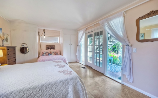 5051 Shore Drive