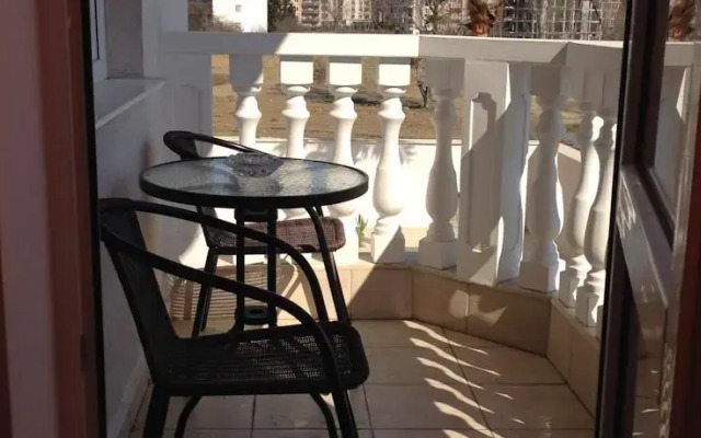 Rado`s Apartment in Sea Diamond Aparthotel