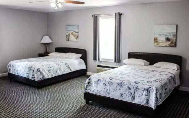 7 Gables Motel