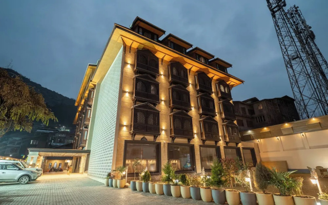 Hotel Snowland Srinagar
