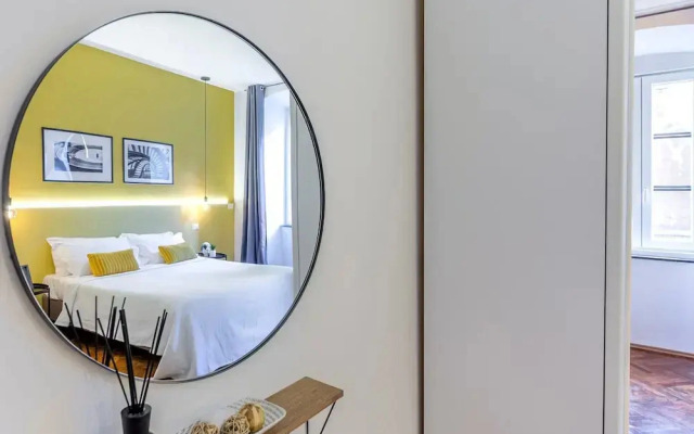 Ghiberti - Tram apartment for 4 Guests