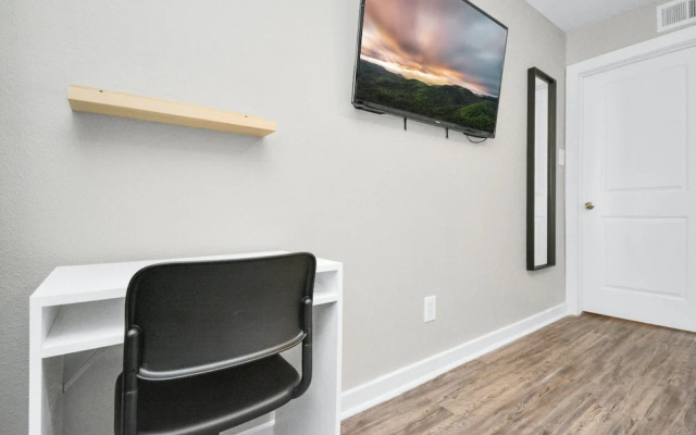 Tx Home Group - Uptown Galleria