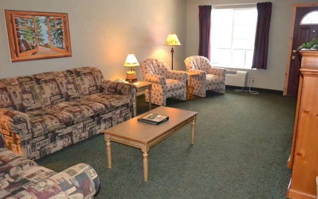 Crooked River Lodge