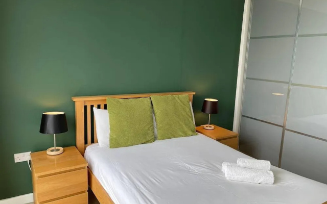 Milton Keynes City Center 2 bed