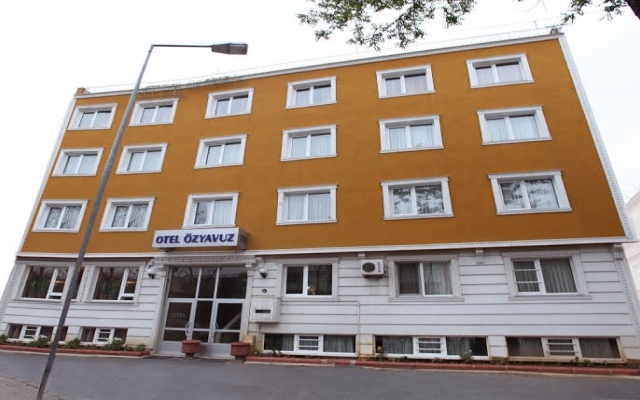 Отель Otel Öz Yavuz вид на фасад