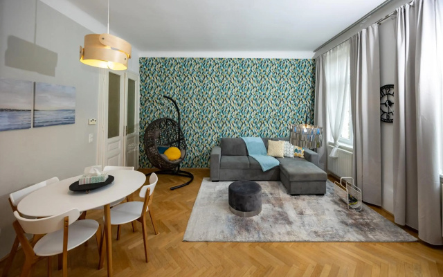 Astonishing luxury apartment near Schönbrunn and Westbahnhof