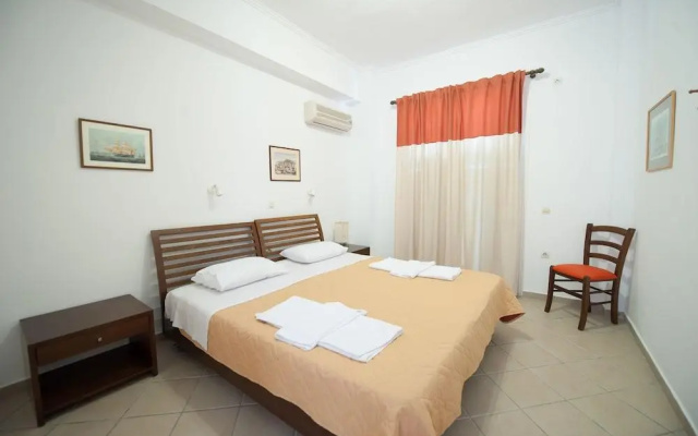 Zarkadis Beach Apartments
