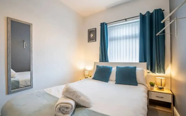 3 Bed Flat-close to City Centre