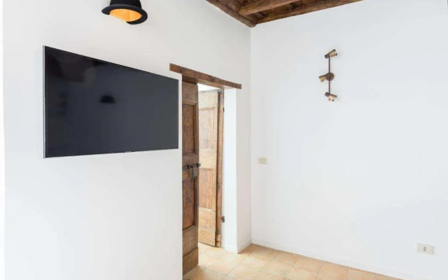 A World Aparts - Torre Argentina Apartments