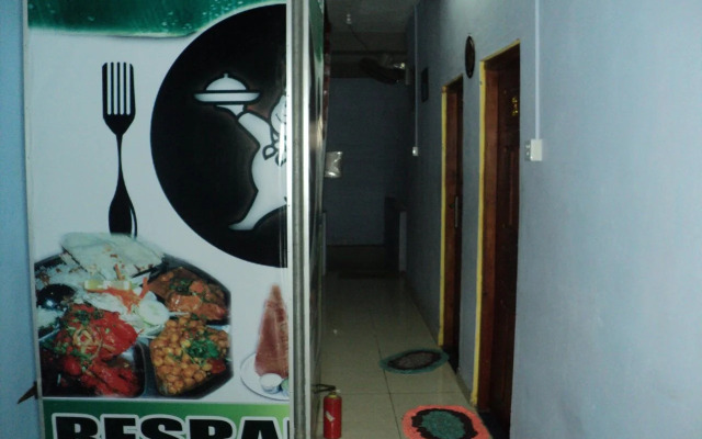 Vinoth Sri Hotel