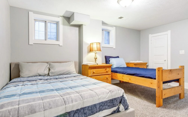 < 1 Mi to Washington Park: Denver Vacation Rental
