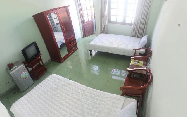 Hoa Binh Hotel