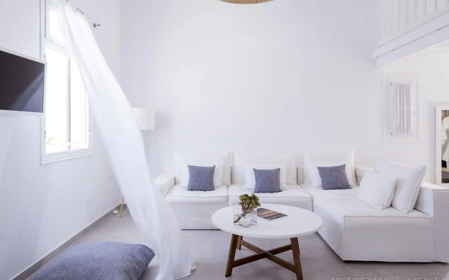 Pietra e Mare - Mykonos Moments by Mr and Mrs White