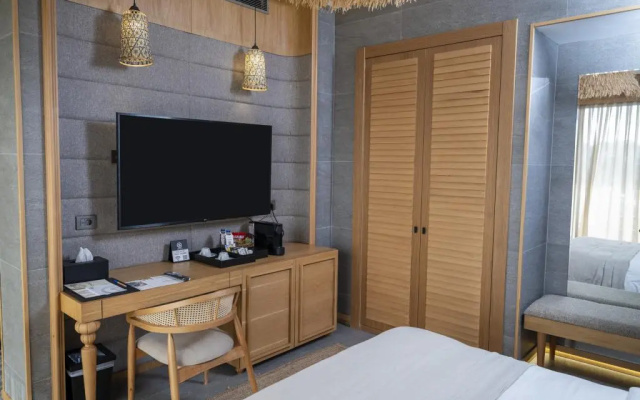 Cesme Sarezya Boutique Hotel