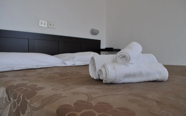 Hotel Urano - Bed & Breakfast