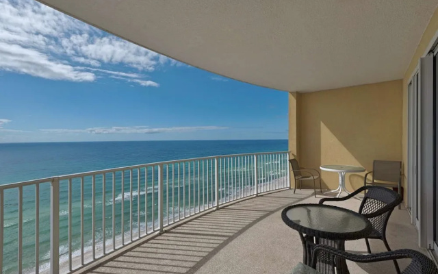 Twin Palms 1705