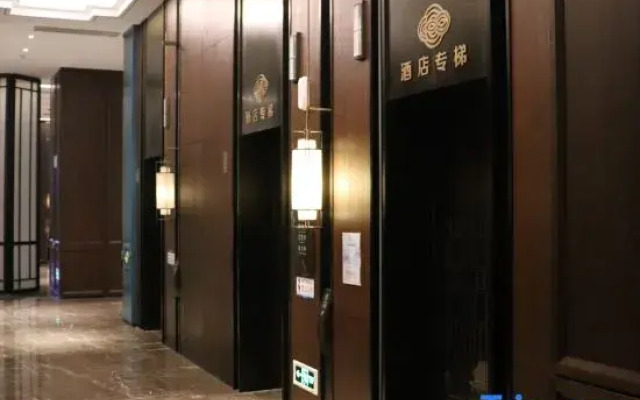 Till Bright Hotel