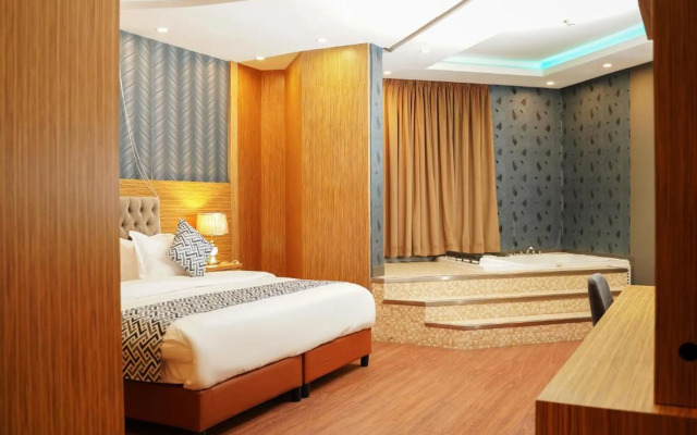 Palette Luxury Credi Hotel