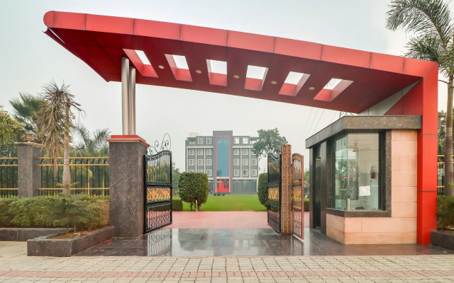Super Townhouse Jashn