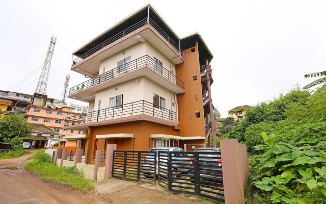 OYO 9376 Home Cozy 2BHK Madikeri Fort