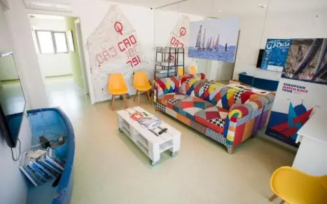 Windward Hostel Zadar