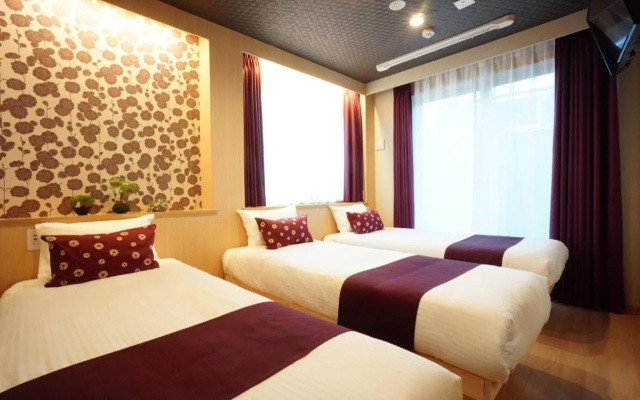 Rona Hotel