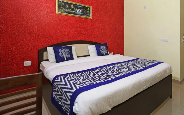 OYO 4734 Hotel Sapphire
