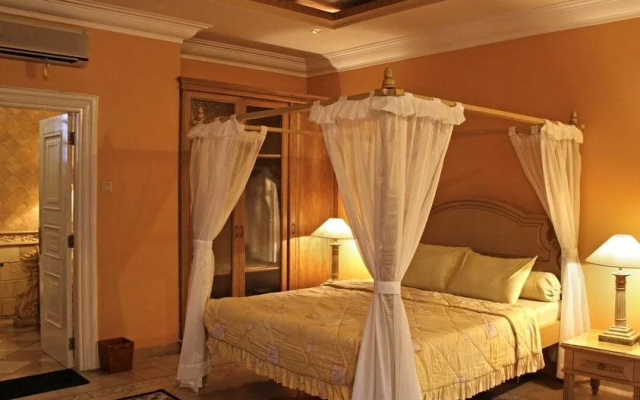 Bali Corner Residence