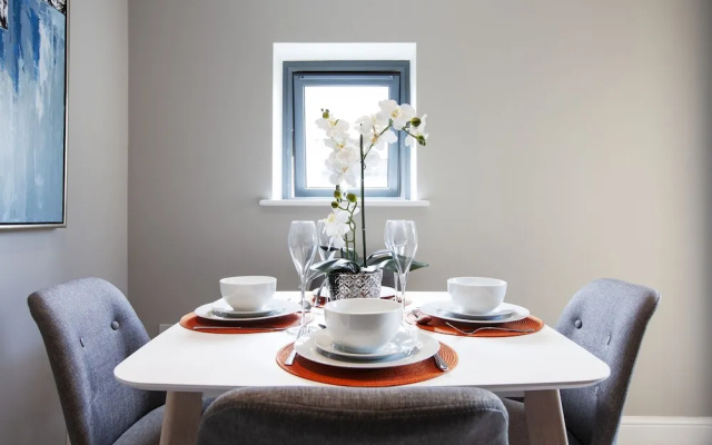 The Wesley - Superior Apartment