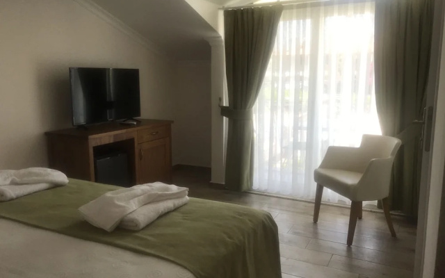 Infinity Ruby Hotel