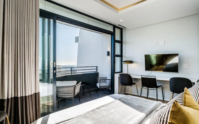 Modern Apartment w Rooftop Deck Jacuzzi Penthouse on S