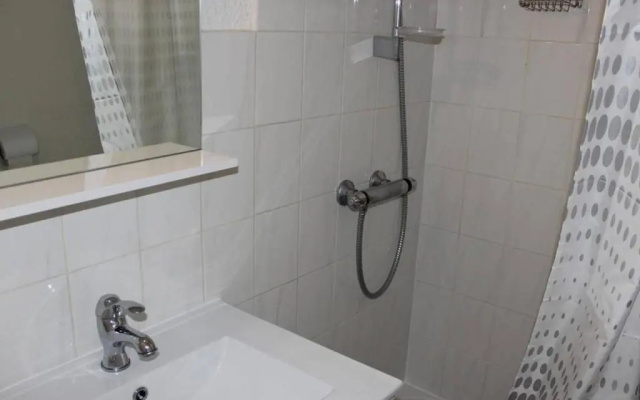 Appartement Gruissan, 1 pièce, 4 personnes - FR-1-229-69