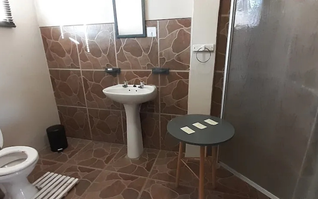 Potties Guest House