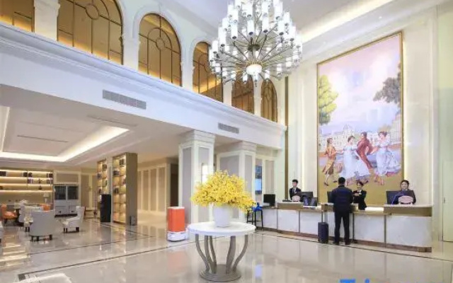 Vienna Hotel (Wuzhi Heshuo Avenue)