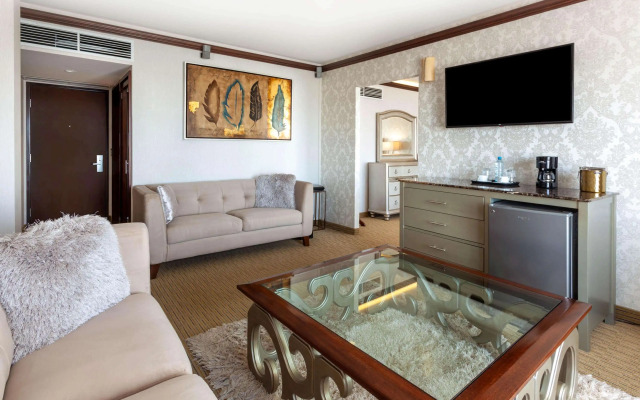 Wyndham Torreon