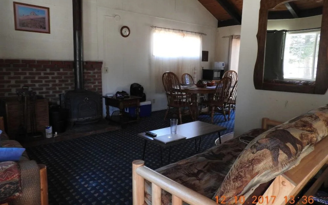 Gull Lake Lodge