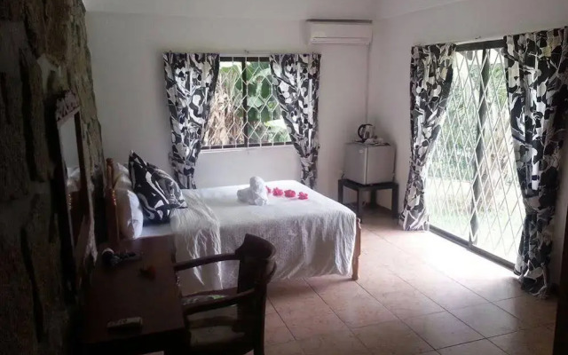 Albizia Lodge Reef Estate