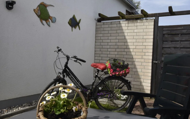 Delightful Apartment With Terrace, Parasol, Garden Furniture