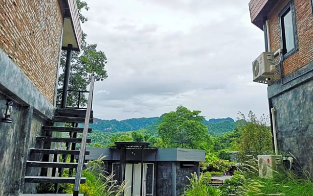 Keeree Loft Resort