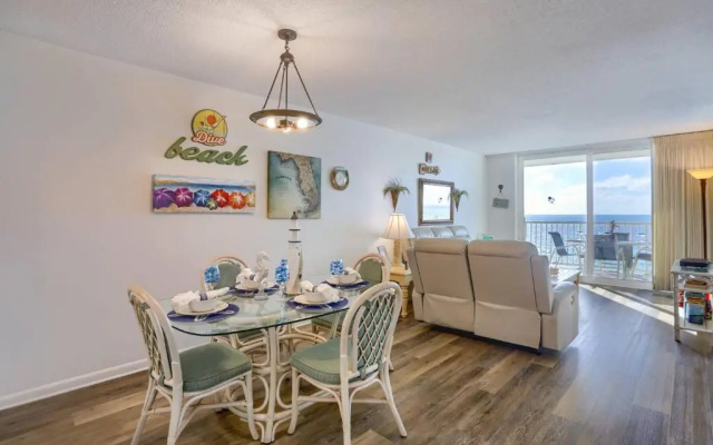 607 Sandcastle I