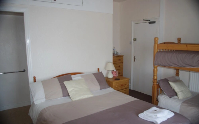 Etherleigh Guest House