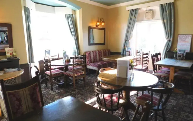 Waverley Inn