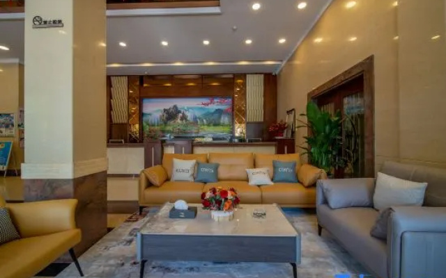 Yulong Hostel