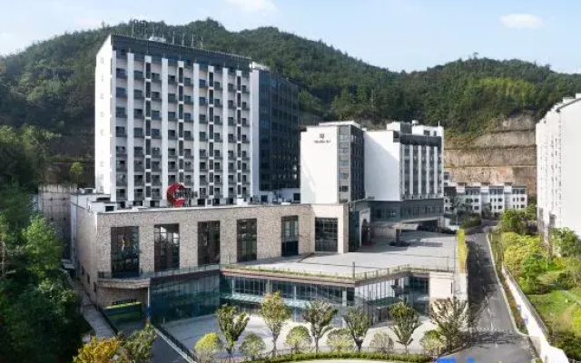 Pan'an Wanda Jin Hotel