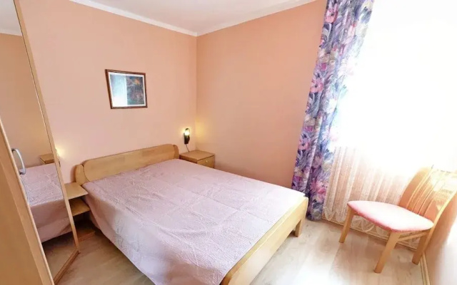 Amalia - Family Friendly With Parking - A4 Megi