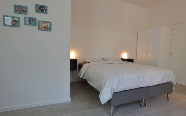 Cozy Apartment in Antwerpen near Eilandje