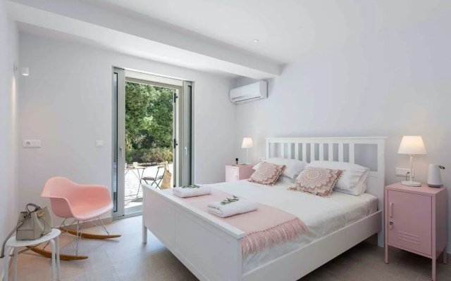 Villa Helonaki