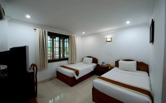 Wei Si Deng Hotel and Restaurant