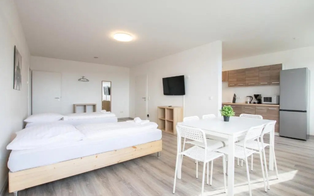 T&K Apartments - Comfortable 3 Room Apartments with Balcony