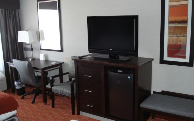 Holiday Inn Express & Suites Rapid City I-90 IHG
